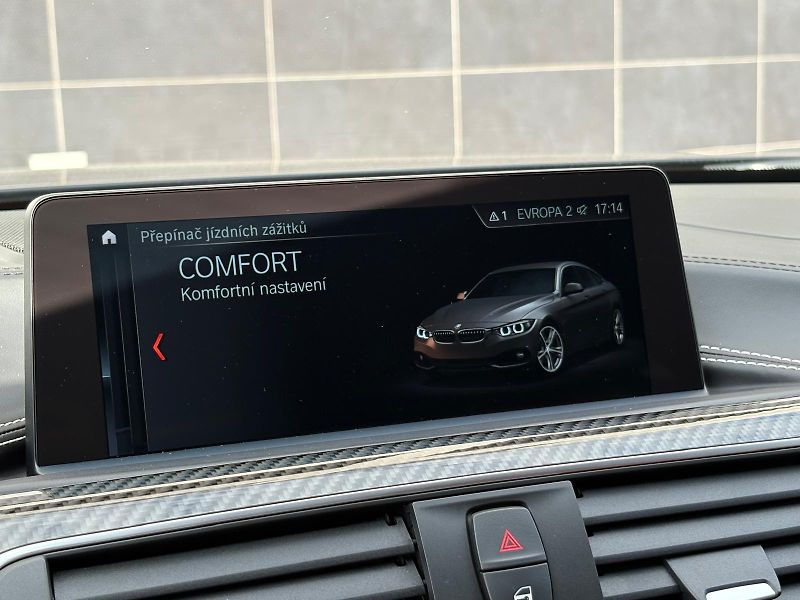 BMW Řada 4 440i xDrive Gran Coupé M 240kW - fotka 55 z 75