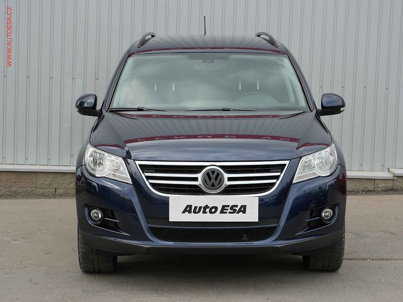 Volkswagen Tiguan (2011) 1.4TSi, servis.kniha - fotka 2 z 17