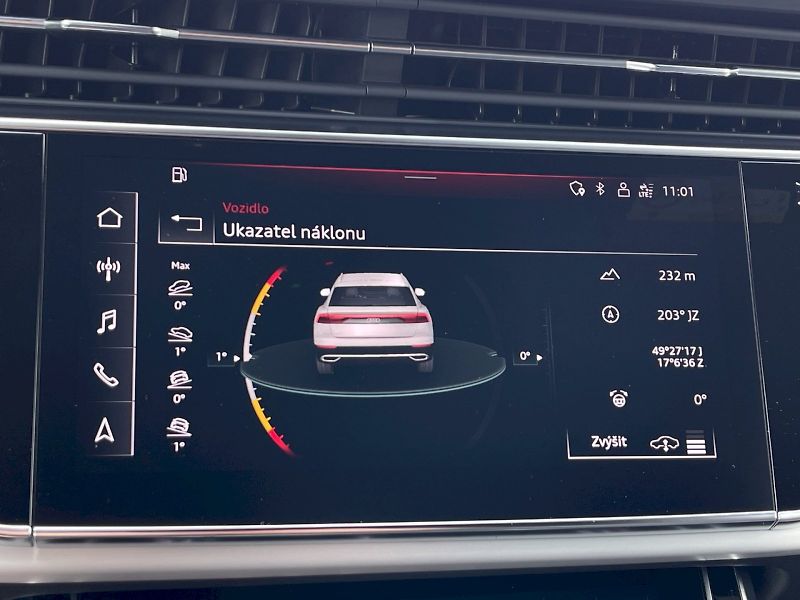 Audi Q8 (2023) 50 TDI 210 kW S-line Quattro T - fotka 19 z 35