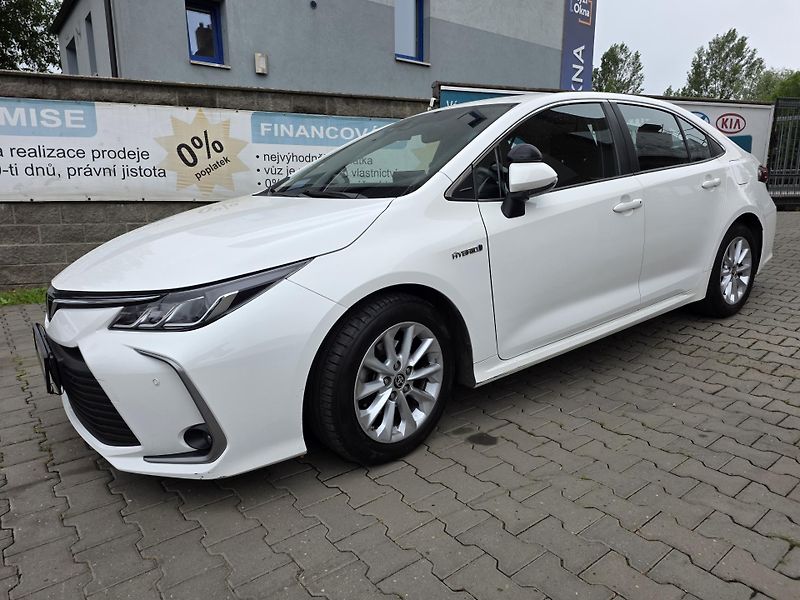 Toyota Corolla 1.8-HYBRID-ZN.SERVIS-AUT.KLIMA - fotografie inzerátu