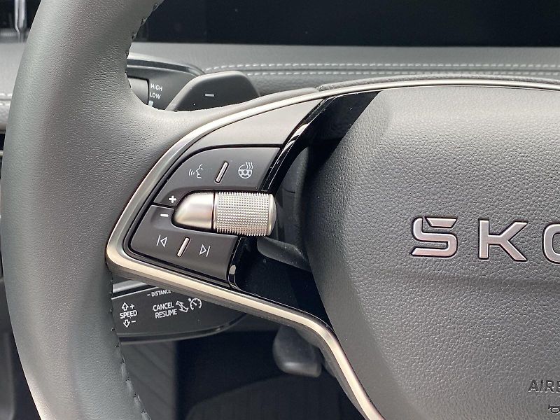Škoda Superb (2025) 1.5 TSI iV DSG L&K - fotka 22 z 36