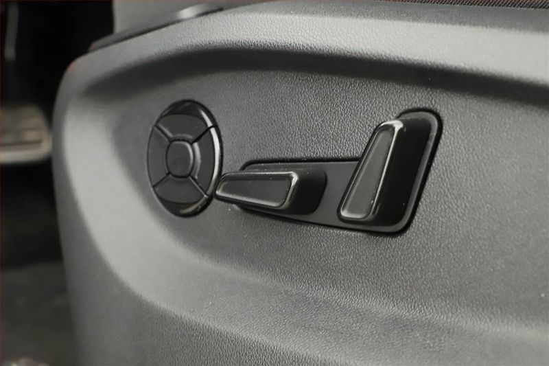 Škoda Kodiaq (2024) 2.0 TDI, Sportline - fotka 12 z 21