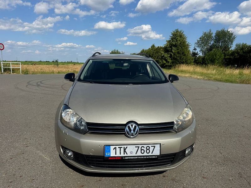 Volkswagen Golf - fotka 8 z 16