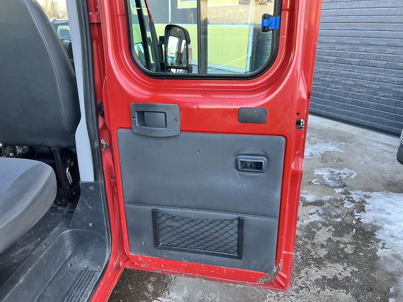 Peugeot Boxer 3.0HDI 116KW,7MÍST,ASR - fotka 18 z 41
