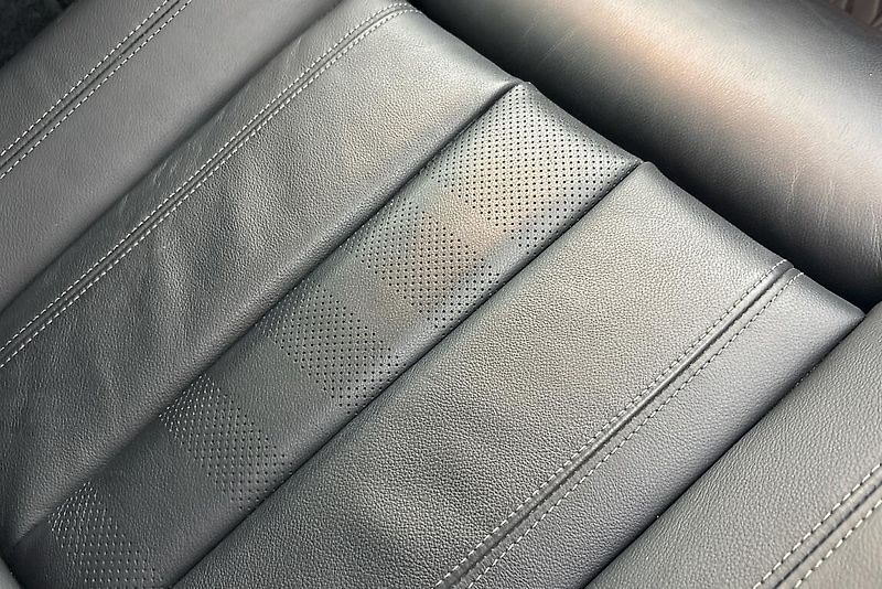 BMW X5 xDrive30d - fotka 14 z 30