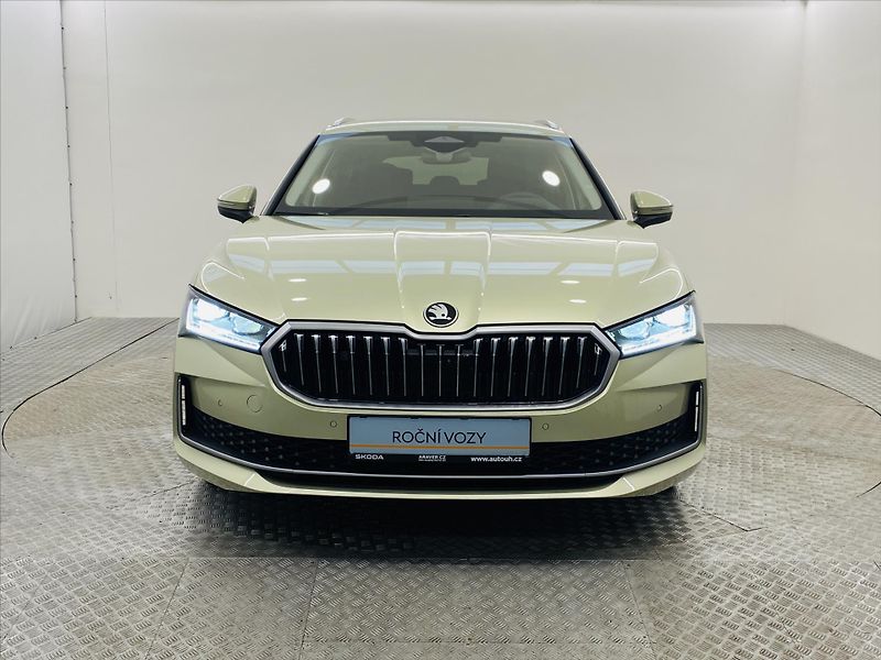 Škoda Superb 2,0 TDI DSG 110 kW L&K - fotka 4 z 27