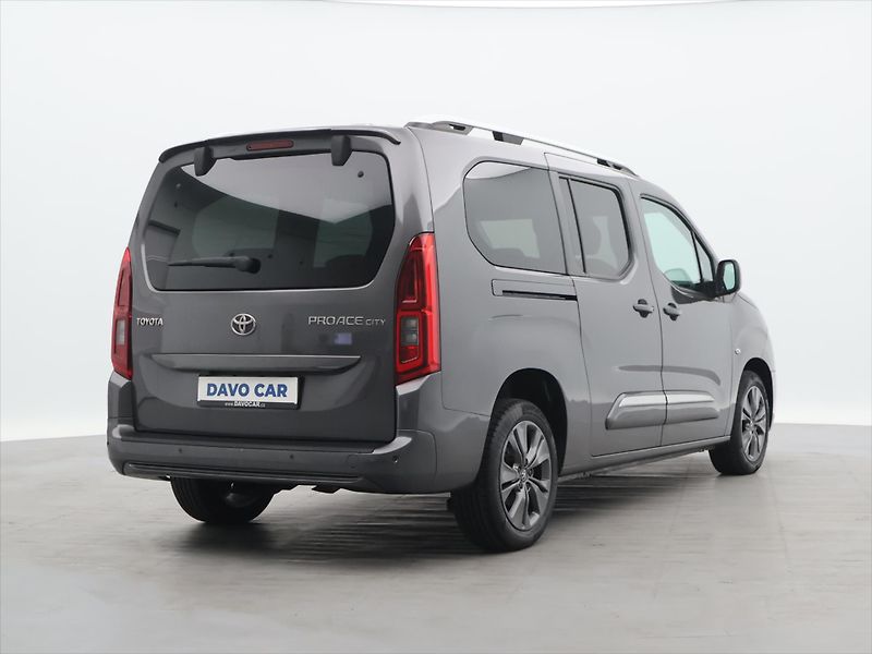 Toyota ProAce City Verso 1,5 D-4D 96kW Family L2 CZ - fotka 7 z 31