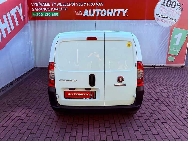 Fiat Fiorino 1.4 LPG, Klimatizace - fotka 7 z 19