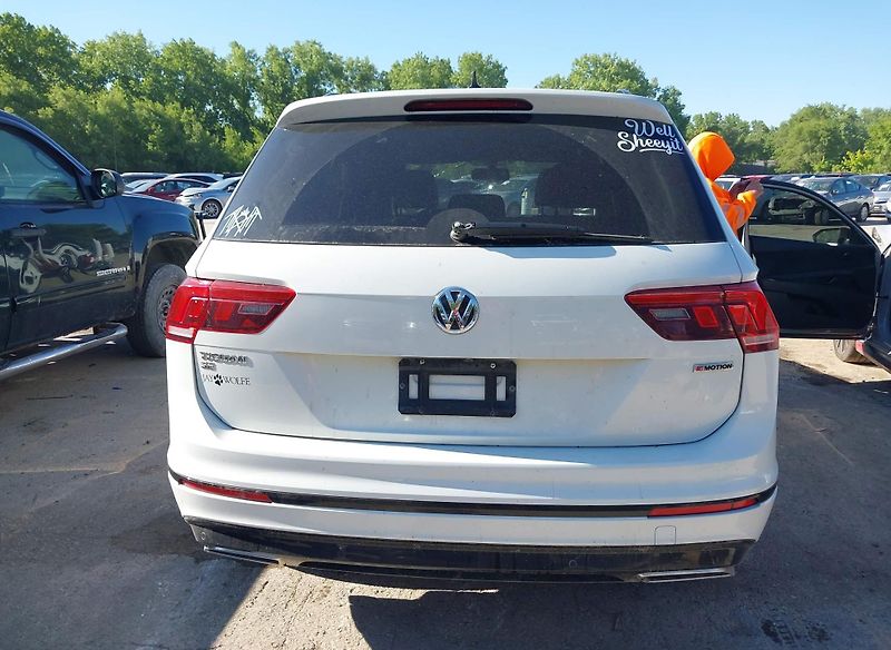 Volkswagen Tiguan (2020) Auto na cestě - fotka 6 z 10