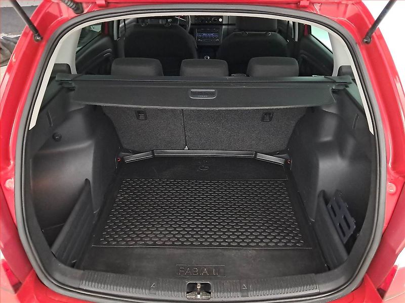 Škoda Fabia (2011) 1.2 TSI, nová STK, Tažné - fotka 13 z 13