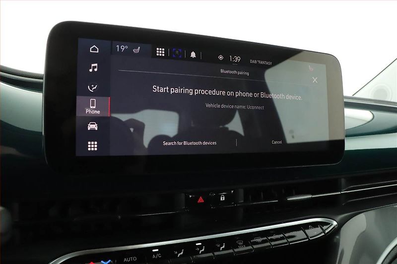 Fiat 500e (2023) 42 kWh, SoH 94%, Automat - fotka 17 z 19