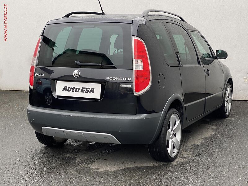 Škoda Roomster (2014) 1.2 TSi, Scout, +kola, panor - fotka 4 z 18