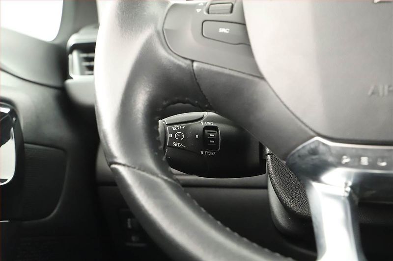 Peugeot 208 (2015) 1.2 PureTech, Automat - fotka 14 z 15