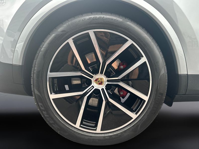 Porsche Cayenne S E-hybrid Coupe - fotka 13 z 30