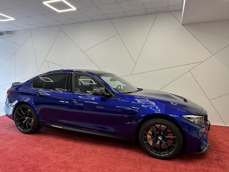 BMW M3 (2019) CS*HUD*KARBON. BRZDY*1.MAJITEL - fotka 6 z 12