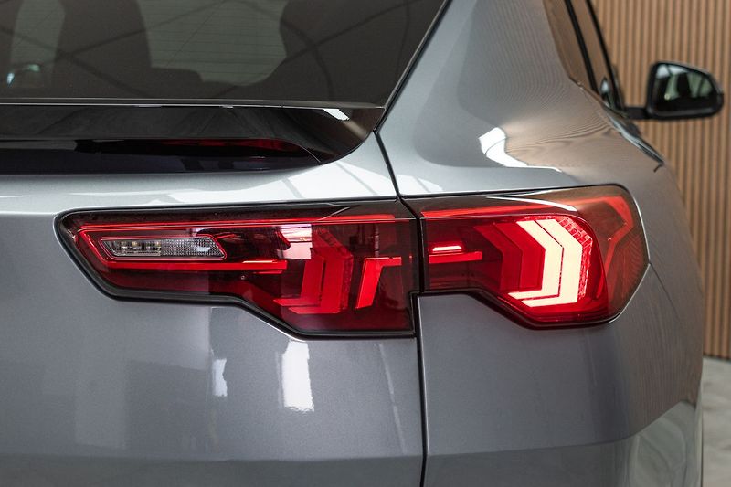 BMW X2 xDrive20d ZÁRUKA*TAŽNÉ*ČR 1.M* - fotka 40 z 45
