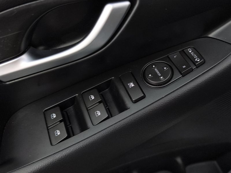 Hyundai i30 (2022) COMFORT 1.5i 81kW, ČR, 1. Maj. - fotka 14 z 24