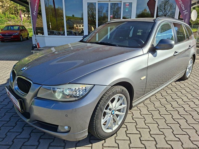 BMW Řada 3 (2010) 320d 105kW 6MAN -NAVI-SENZORY - fotka 4 z 42