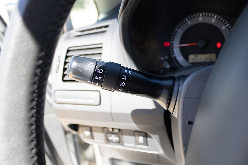 Toyota Auris BEMANI, servisované - fotka 28 z 38