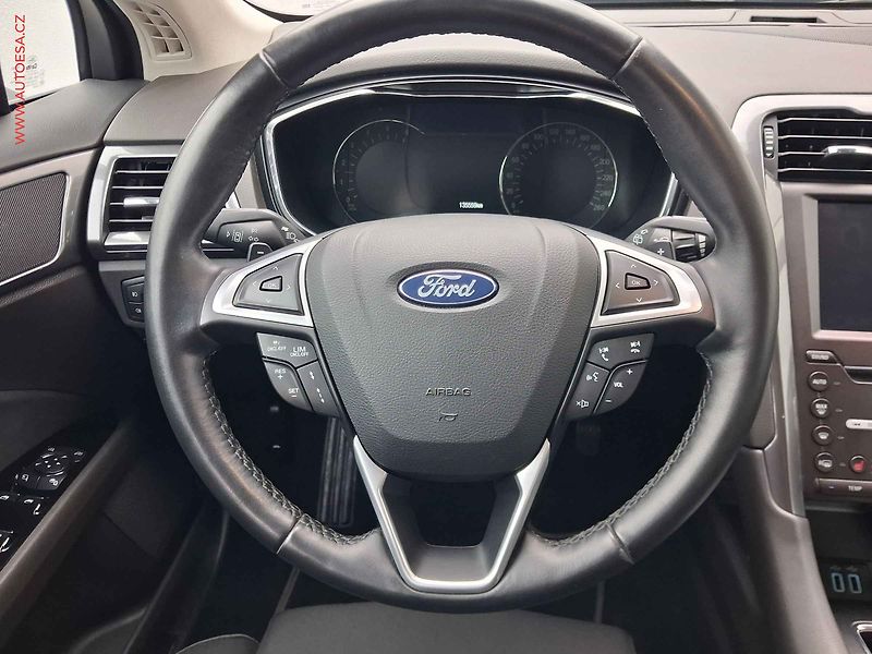 Ford Mondeo (2022) 2.0 TDCI, 1.maj, AT, navi - fotka 11 z 20