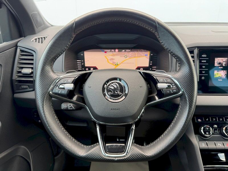 Škoda Karoq (2024) 2.0TSI 140kW DSG 4x4 SportLine - fotka 7 z 35