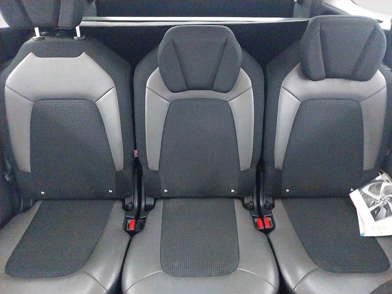 Citroën C4 Picasso (2015) 2.0 HDI, Automat, 7 míst - fotka 10 z 22