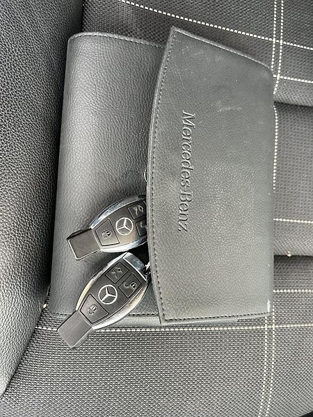 Mercedes-Benz GLA (2014) 200d 4Matic Urban-ODPOČET DPH - fotka 23 z 27