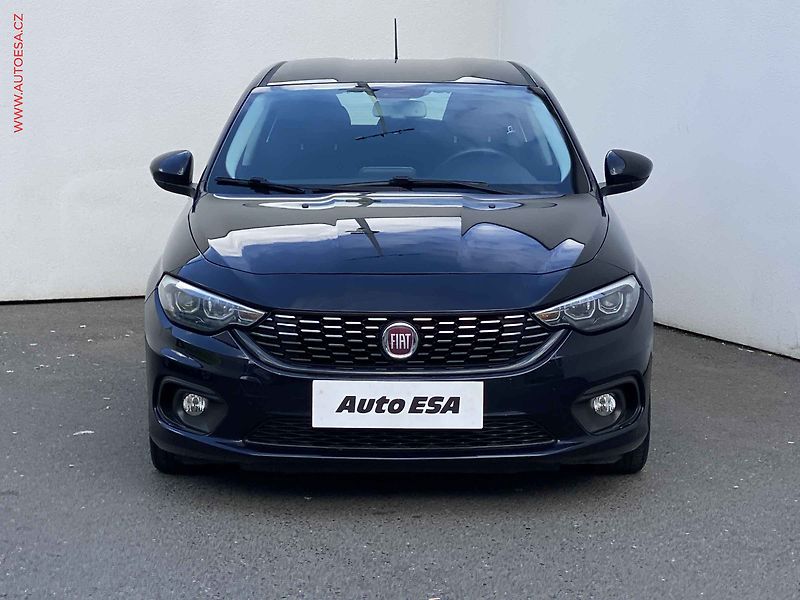 Fiat Tipo (2019) 1.4i, AC, navi, kamera - fotka 2 z 17