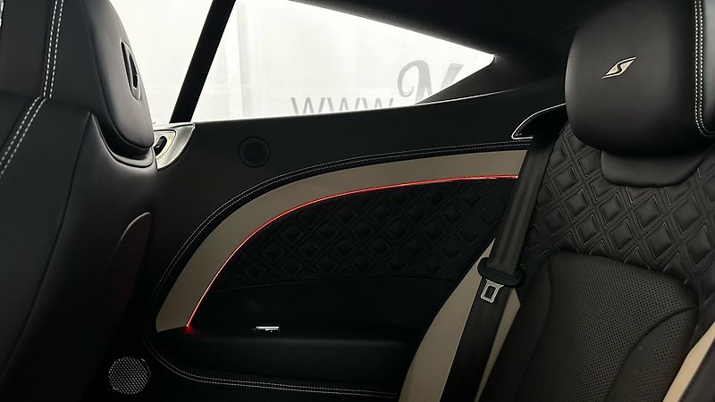 Bentley Continental GT S V8 / ZÁRUKA / TOP STAV  - fotka 33 z 49