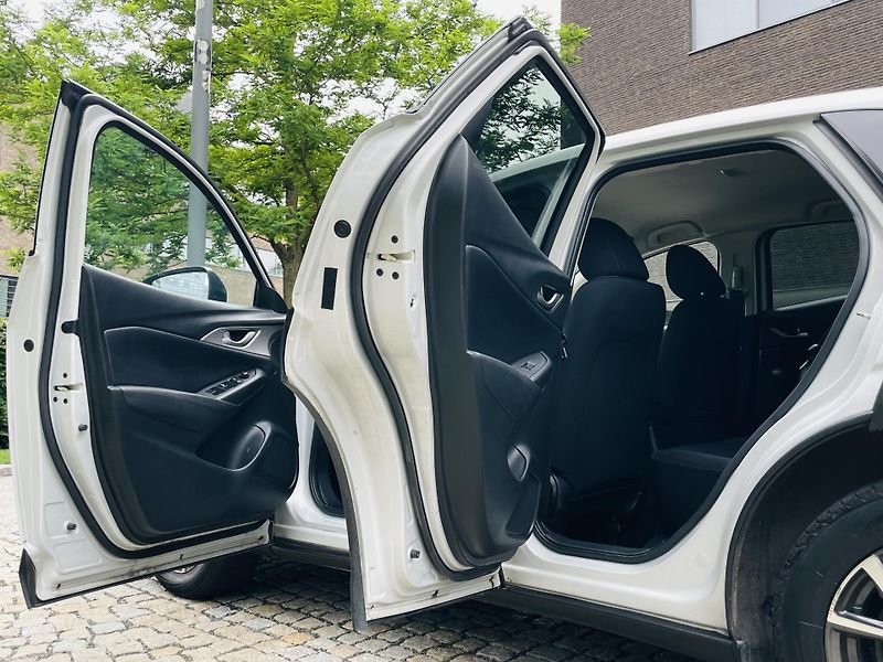 Mazda CX-3 2.0i MAN VÝHŘEV NAVI SENZORY - fotka 22 z 45