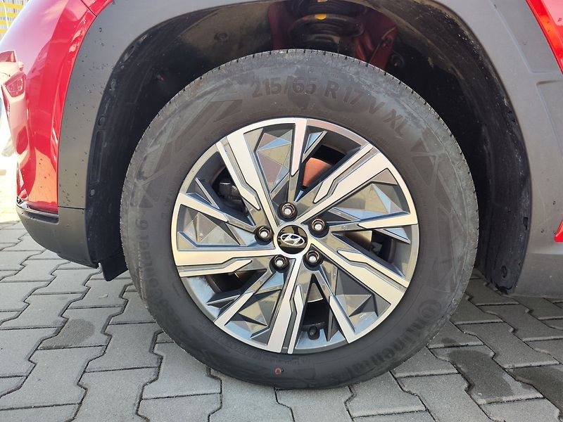 Hyundai Tucson 1.6 T-GDI/110kW Smart DCT MHEV - fotka 29 z 30