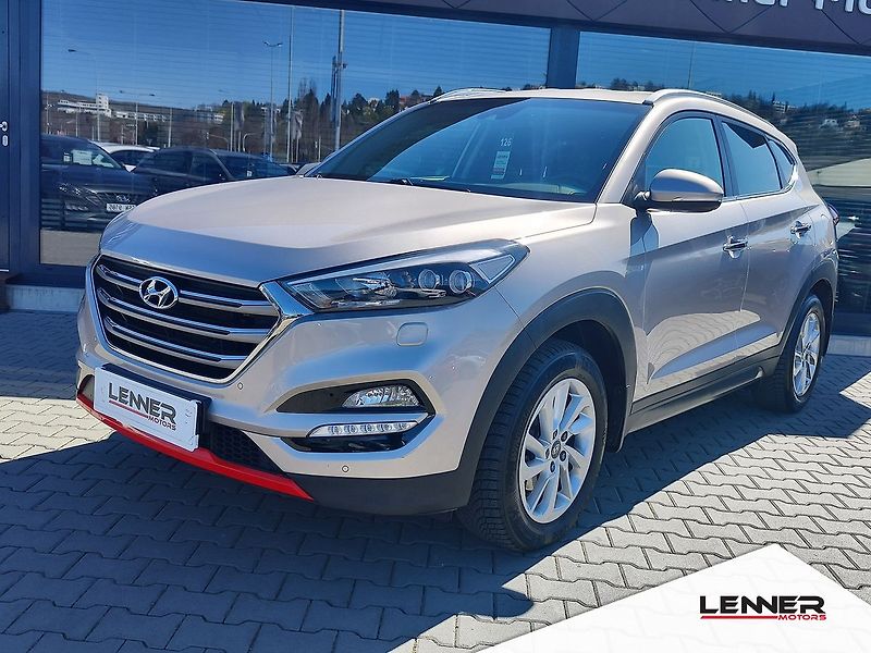 Hyundai Tucson 2.0 CRDi/100kW Style 4x4 - fotka 1 z 36