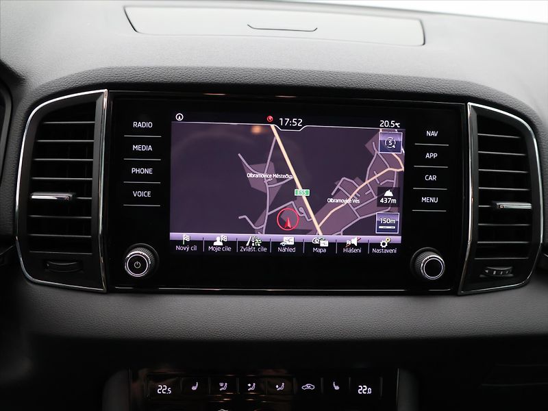Škoda Karoq 1.6 TDI 85kW Style+ DSG DPH CZ - fotka 21 z 32