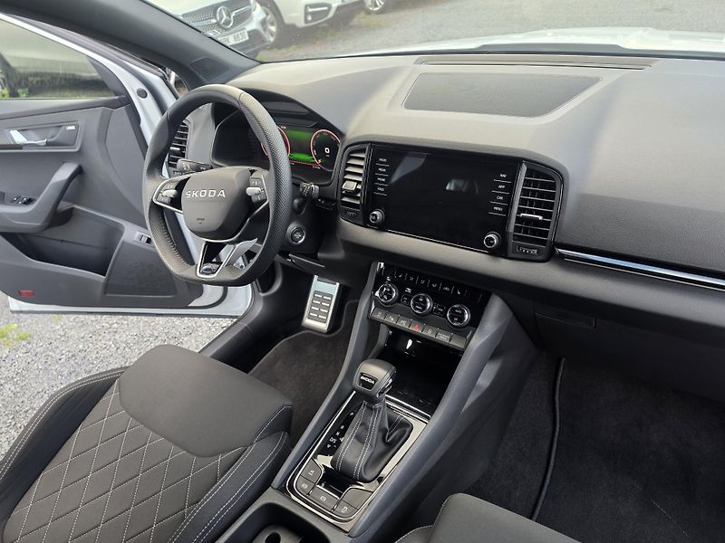 Škoda Karoq 2.0 TDI DSG Sport Line  - fotka 15 z 21