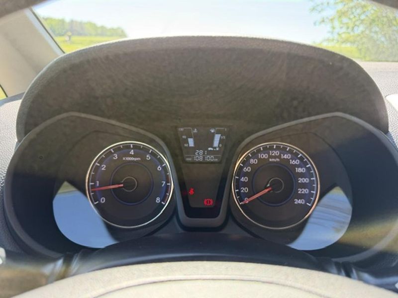 Hyundai ix20 1,4i, koupeno v ČR - fotka 19 z 27