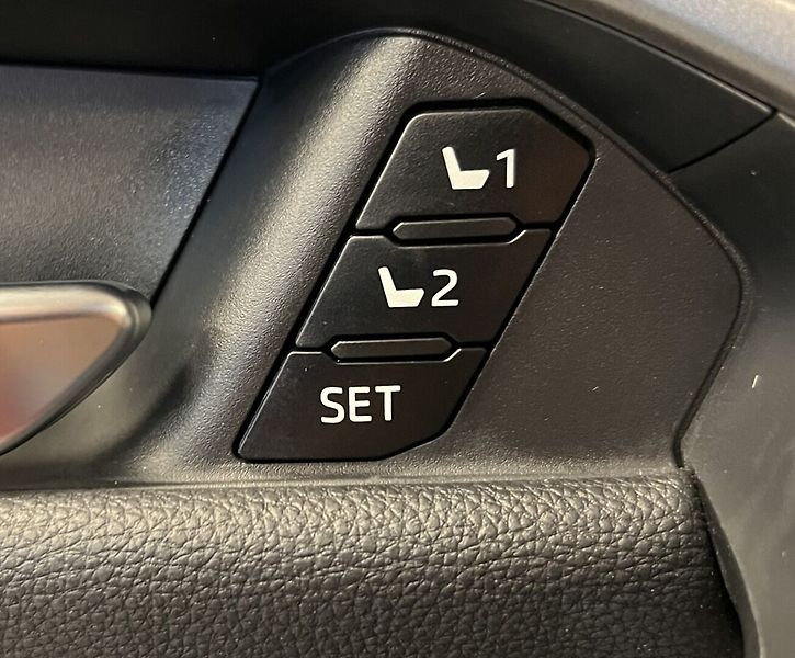 Toyota RAV4 2.5 Hybrid AT GR SPORT AWD - fotka 11 z 22