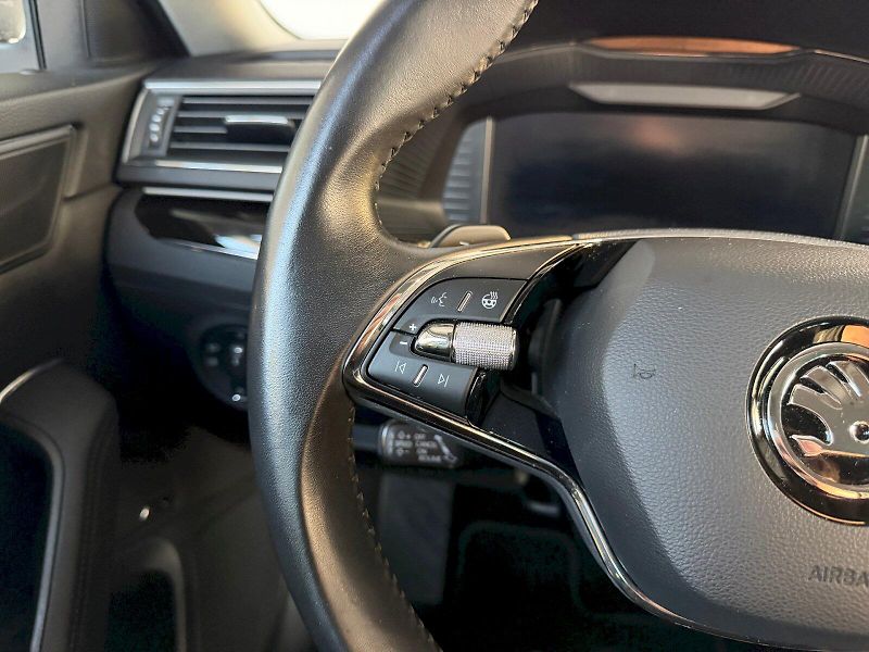 Škoda Superb (2021) Laurin & Klement 2.0 TDI / 147 - fotka 11 z 31