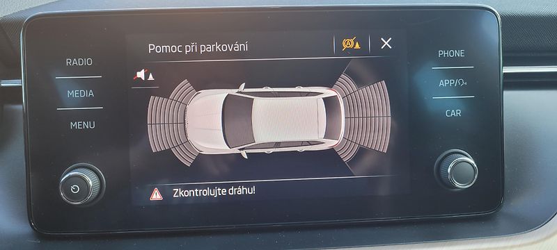 Škoda Scala (2019) 1,5TSi 110kW benzín DSG Style  - fotka 28 z 54