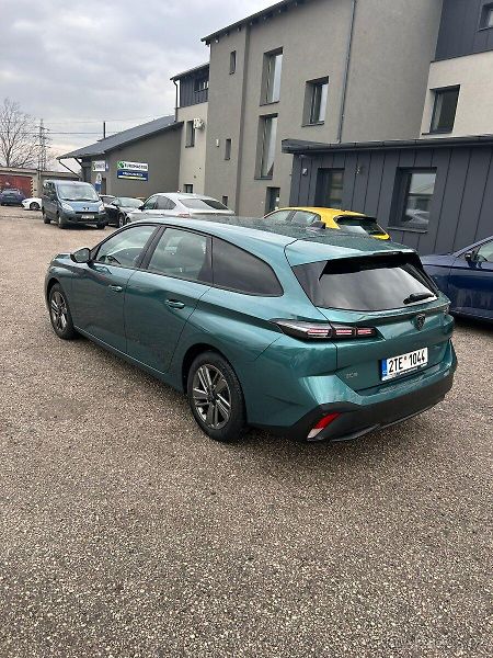 Peugeot 308 (2022) - fotka 4 z 10