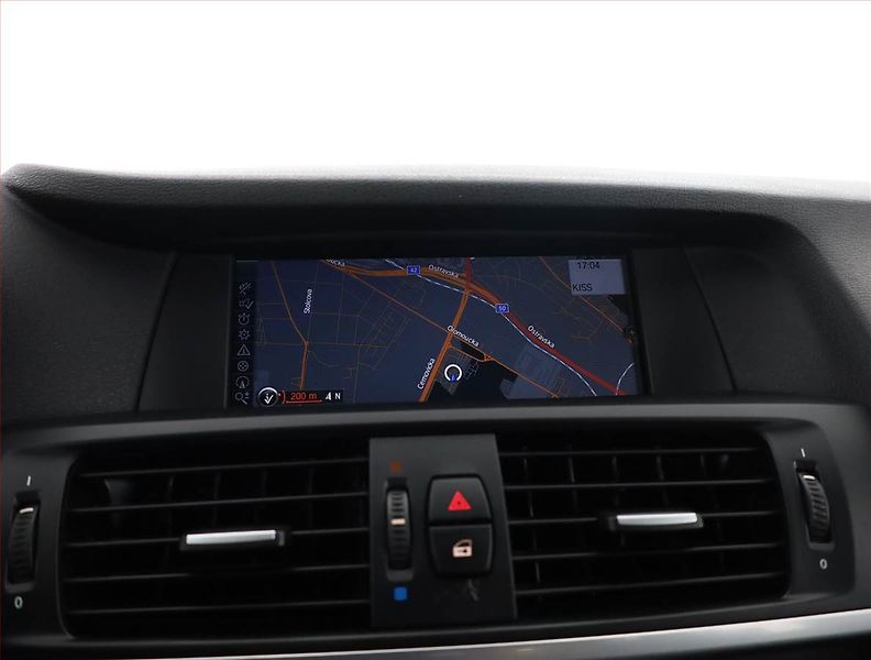 BMW X3 (2012) xDrive35d, 4X4, Automat - fotka 11 z 20