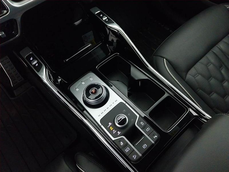 Kia Sorento (2021) 2.2 CRDi - fotka 13 z 23