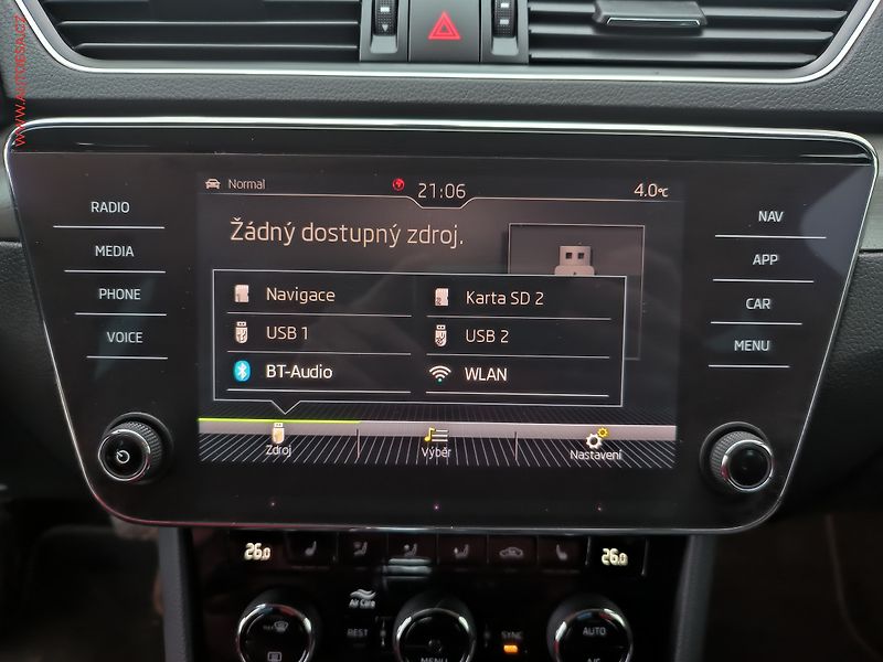 Škoda Superb (2019) 2.0 TDI, ČR, Style, DSG - fotka 13 z 27