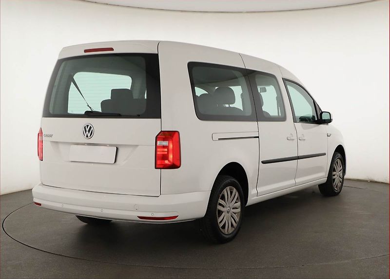 Volkswagen Caddy (2019) Maxi 1.4 TSI, 5Míst, ČR, 1Maj - fotka 5 z 15