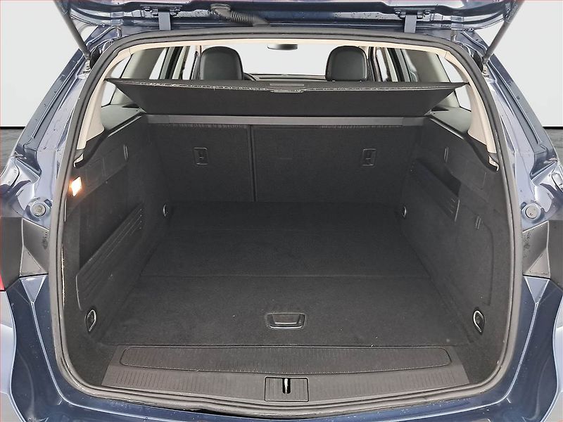 Opel Astra (2011) 1.4 T, po STK, jezdí výborně - fotka 13 z 16