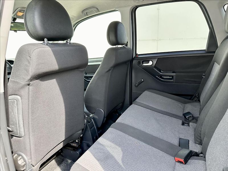 Opel Meriva 1,6 i CNG Klima Alu - fotka 21 z 30