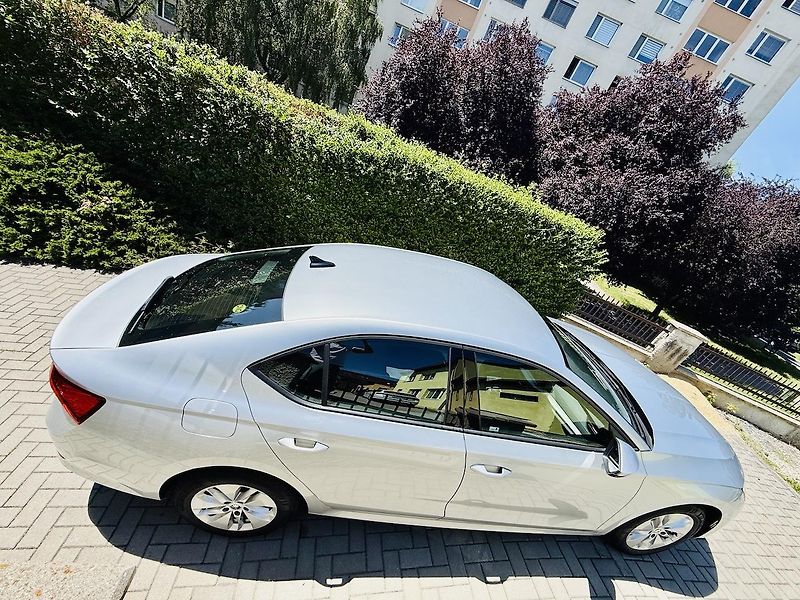 Škoda Octavia (2023) 1,5TSi 96kW DSG G-TEC Koup.ČR - fotka 13 z 15