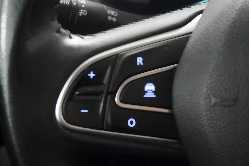 Renault Grand Scénic - fotka 15 z 27