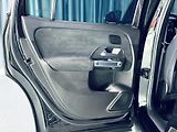 Mercedes-Benz GLB (2020) 220d 4M AMG PANO HUD TAŽNÉ - náhled 27