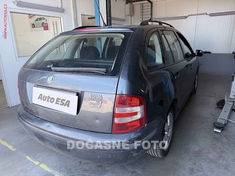 Škoda Fabia (2007) 1.4TDi - fotka 2 z 3