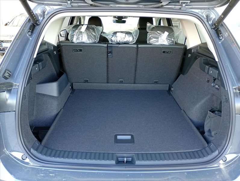 Volkswagen Tayron (2025) 1,5 eTSI 110 kW mHEV  People - fotka 9 z 15